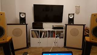 :  . 10  Dynaudio Special Twenty-Five 25