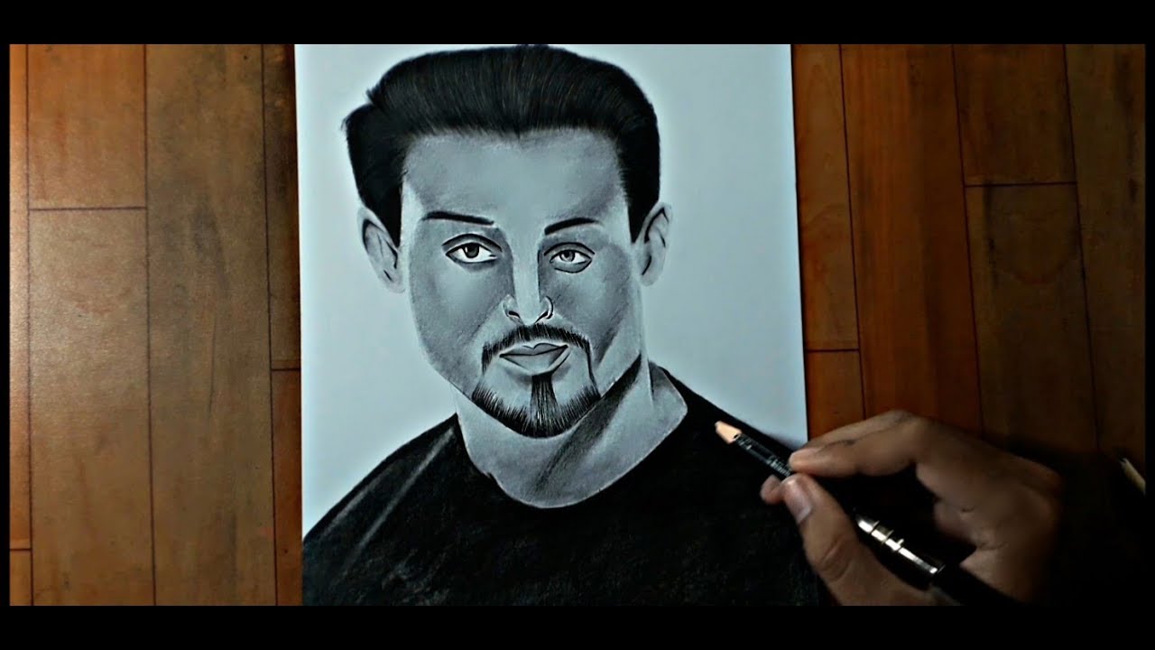 Tiger Shroff drawing time lapse video😍😍 - YouTube