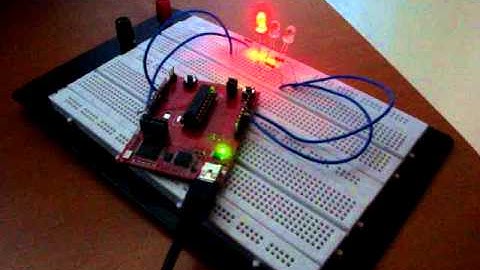 [MSP430 Launchpad] Acendendo 3 LEDs