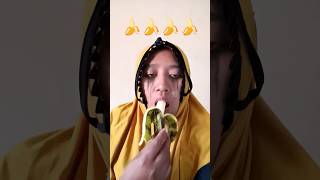 Makan Pisang Ternyata Muntah