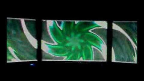 Winamp Visualization [Cam View SoftTH2G 3 Monitors 2xHD5850]