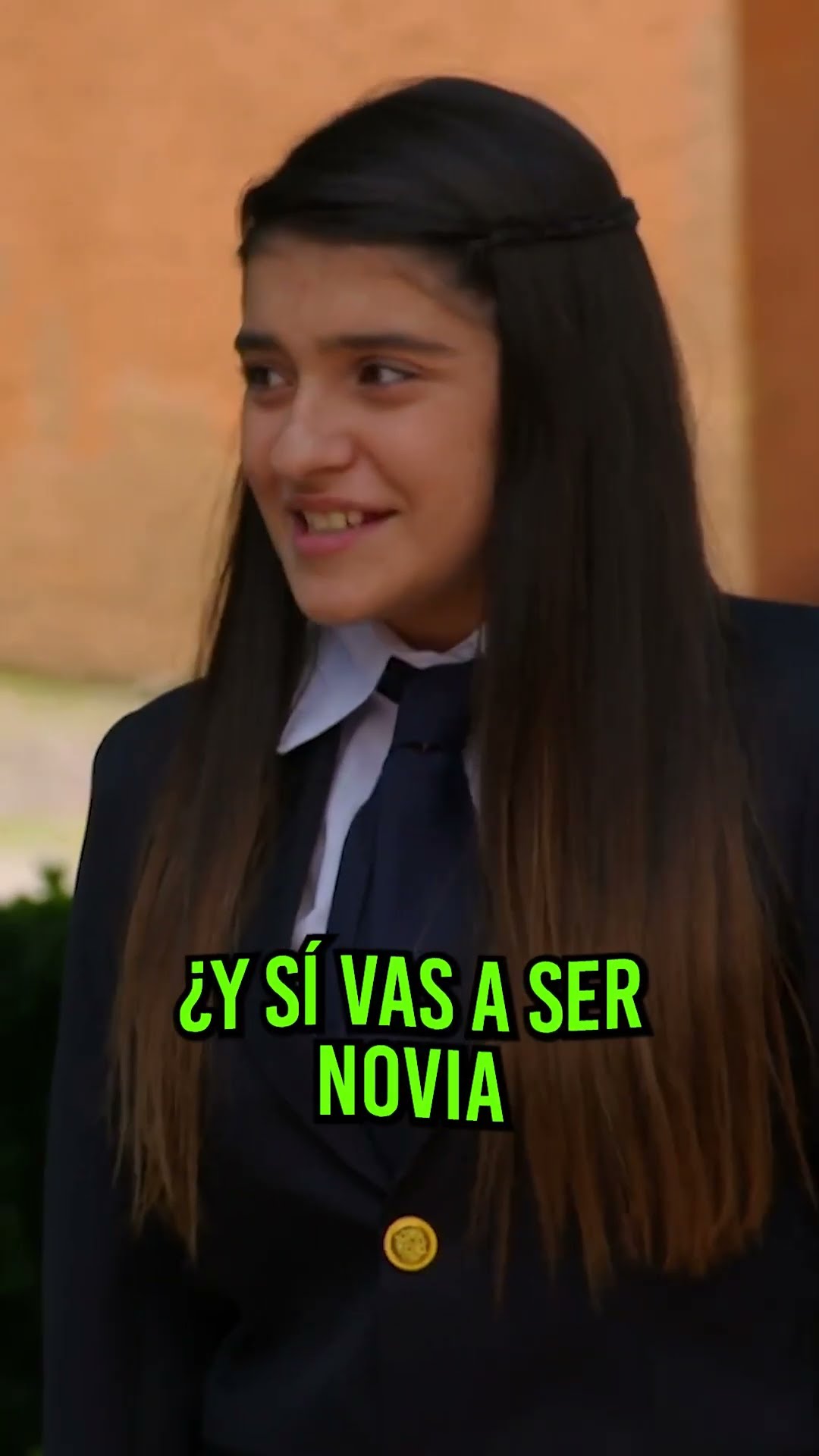 ?‍♀️? Liam y Jhon compiten como tarados por el amor de Jennifer #LaRosaDeGuadalupe