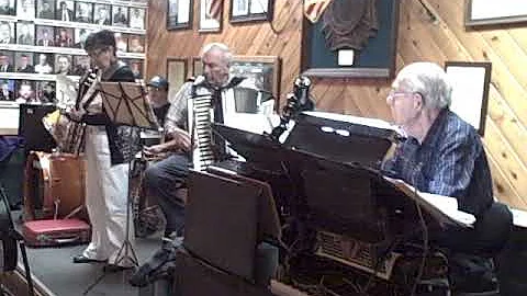 I Love to Polka No.2 w/Tom Judnick at the Cloquet ...