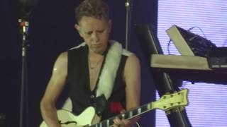 07. Depeche Mode - Heroes (Live in Gelsenkirchen 04 07 2017 plus WIMS End, encore döp, döp)