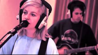 ALVVAYS - "Ones Who Love You" (Audio Only) In session for Amazing Radio ( Lyrics in Description )