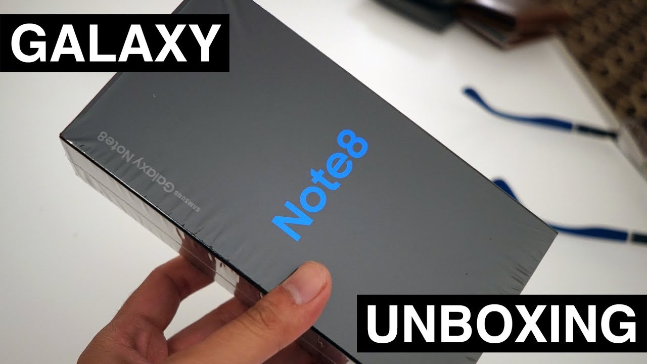 Boks Galaxy Note 8 - Ada Earphone AKG 
