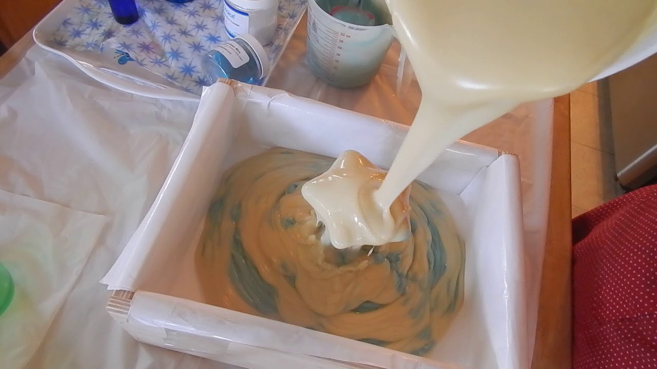 Silent Soaping Series Alpine Frost Column Pour