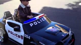 Ngay Dau Tien Jay Lam Police