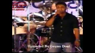 Api Denna Pokunai --Surendra Perera with flashback..