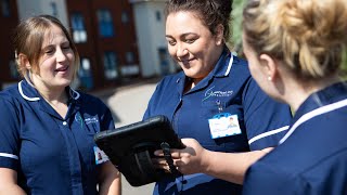 Interested in working at HomeLink Healthcare? | Specialists in Hospital at Home