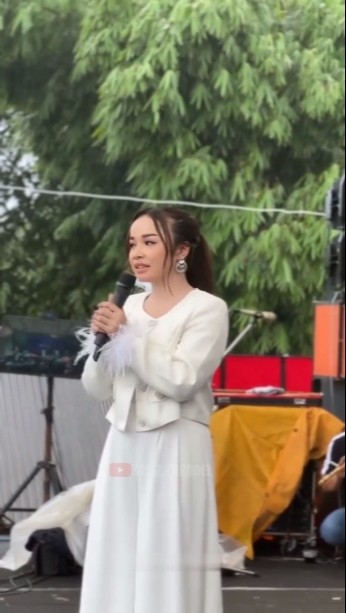 Tasya rosmala - adella live gresik #tasyarosmala #adella #storywa #shortvideo