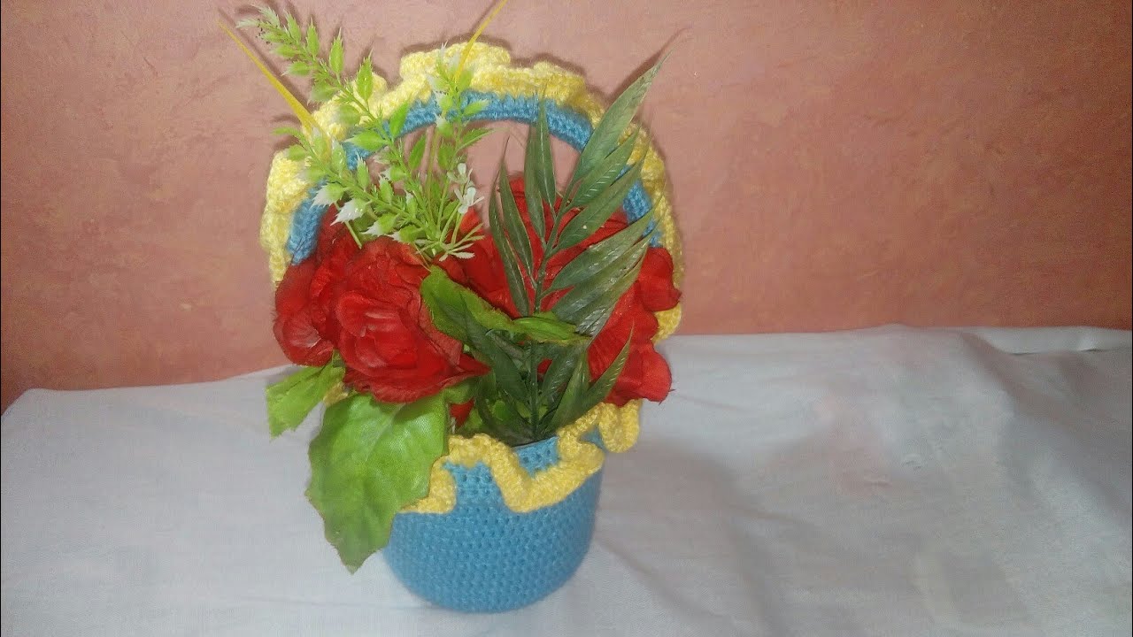 سلة أزهار جميلة القارورة  بلاستيكية بالكروشيه