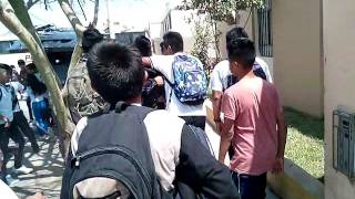 Se agarran a golpe alumnos de San Luis Gonzaga