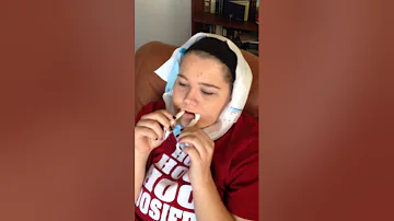 Tessa Arnold doped up from her wisdom teeth anesthesia