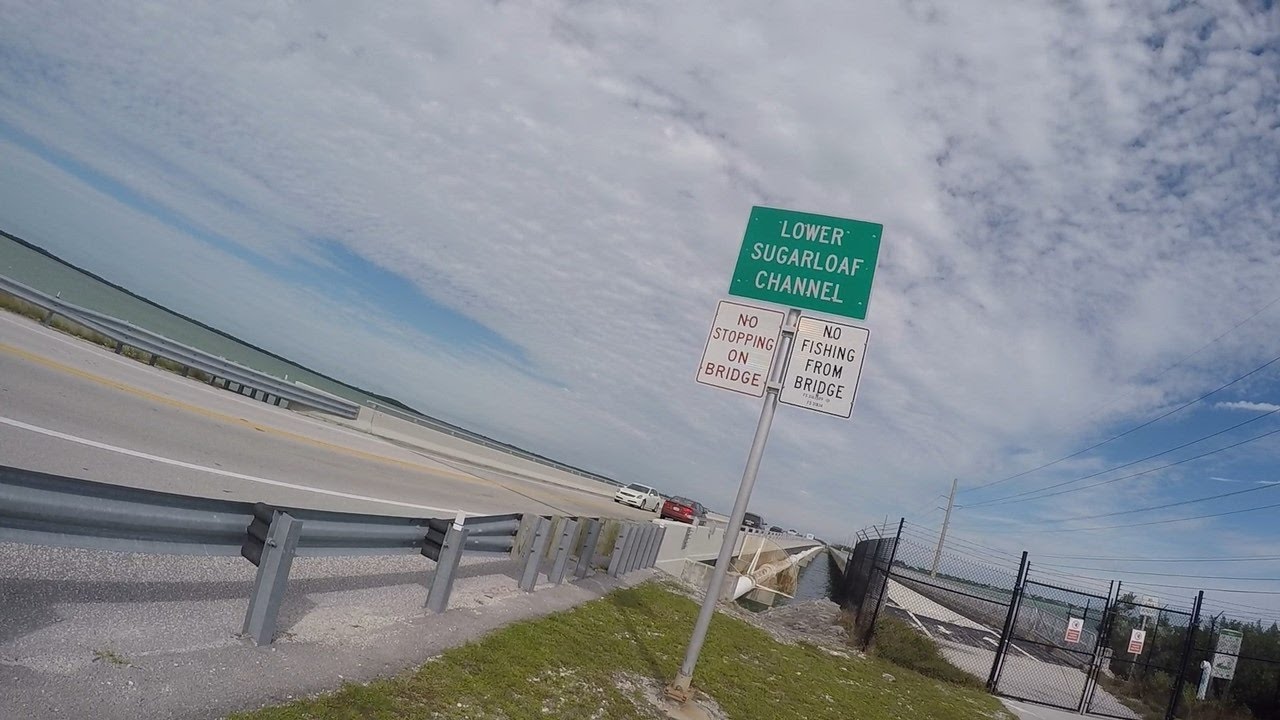 kayak flight Lower Sugarloaf Bridge Prospecting - How To Find Fishing Spots