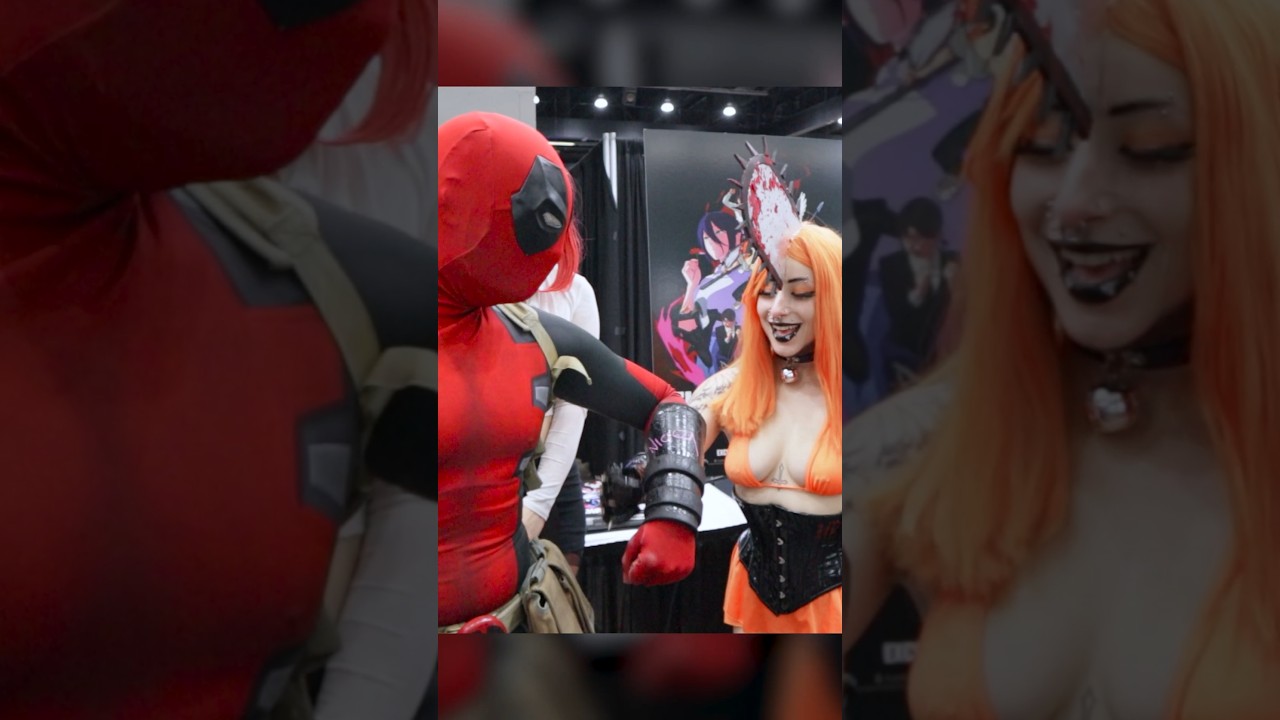 That's a interesting Pochita cosplay 🐶 #deadpool #chainsawman #cosplay