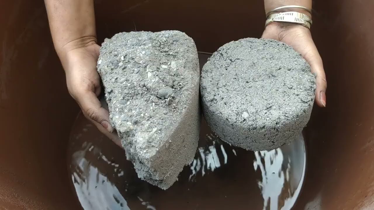 Asmr - New Gritty Crunchy Charcoalashes Crumble in water 💦#oddlysatisfying 