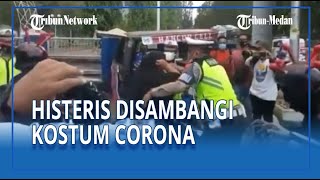 Emak-emak tak Bermasker Histeris Disambangi Beberapa Orang Berkostum Corona dan Pocong