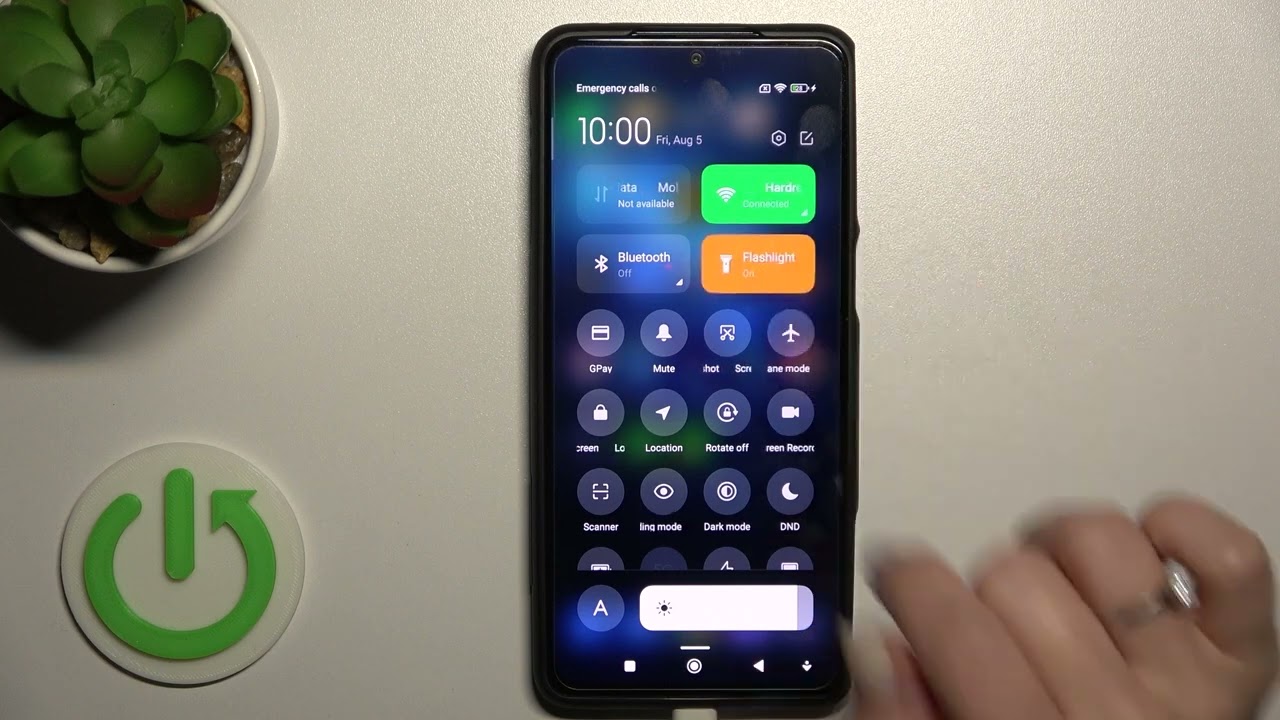 How to Switch On Flashlight in Xiaomi Black Shark 5?