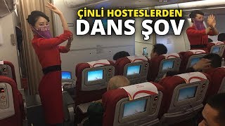 Sichuan Havayollarının Ilk Seferinde Çinli Hosteslerden Dans Şov Yaptı