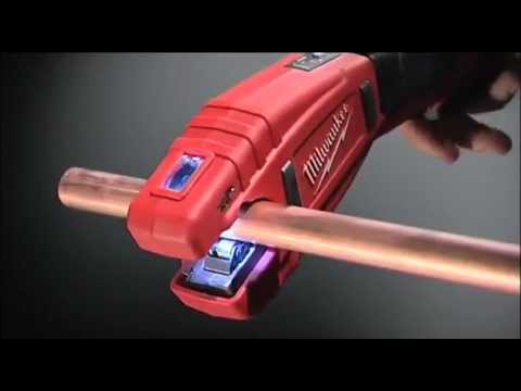 Ножиці для металу акумуляторні MILWAUKEE M18 BMS12-0 (каркас), видео 1