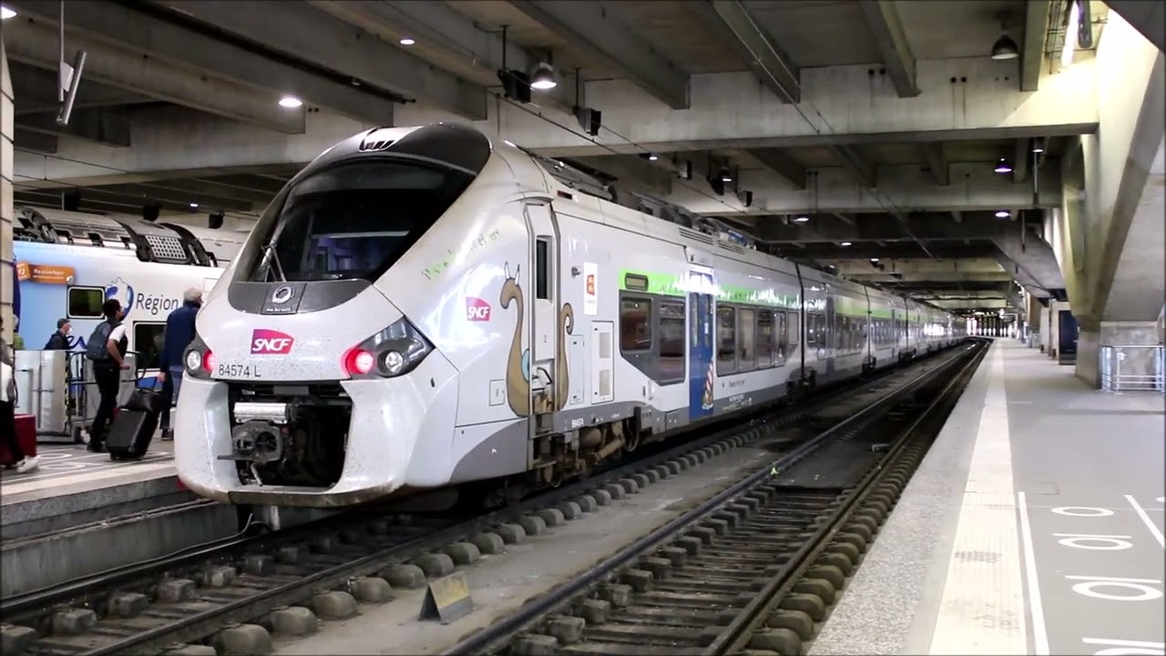 Des Trains en gare de Paris Montparnasse !