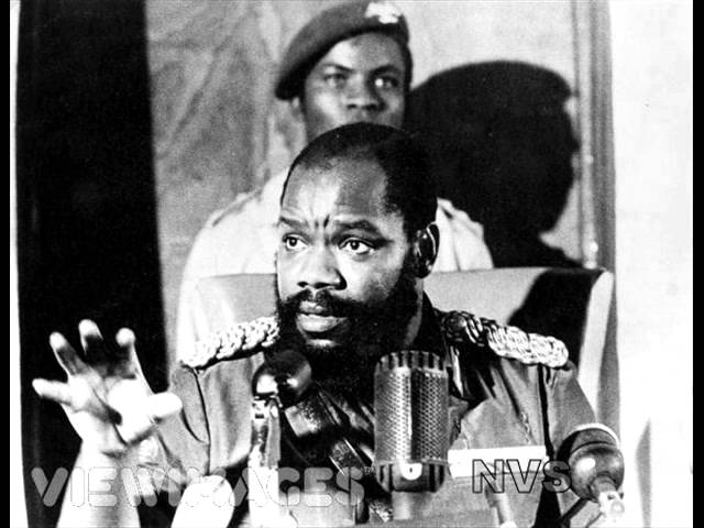 Oliver De Coque- Nnata Chief Emeka Odumegwu Ojukwu class=