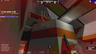 UT4 lucky headshot, but..... I didnt hit the head.