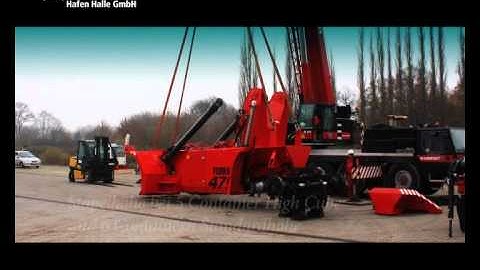 Montage eines Ferrari Reach Stackers