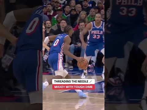 Tyrese Maxey with a slick dime here 😮‍💨