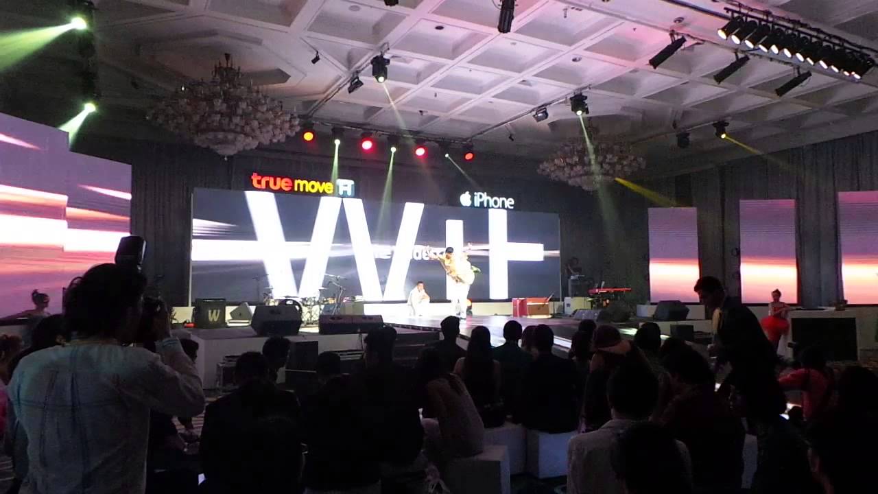 dance at truemove H iPhone 5S and iPhone 5C Event - YouTube
