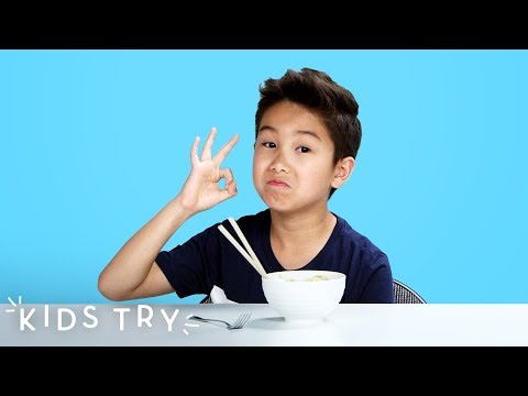 Kids Try Chinese Food from Around the World | Kids Try | HiHo Kids