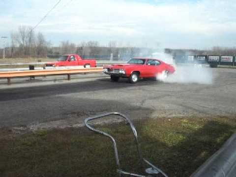 Drag racing 003. Kyle learns how to race, warming ...