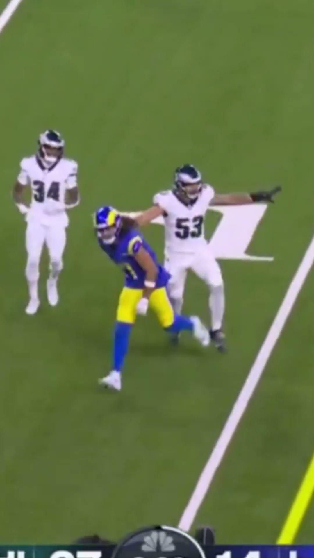 Zack Baun COMES UP CLUTCH with amazing coverage, Eagles Defense ROLLING ?? Eagles vs Rams Highlights