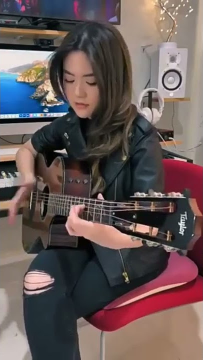 Yang Lagi #viral Main Gitar Trak Tak Tak #shorts