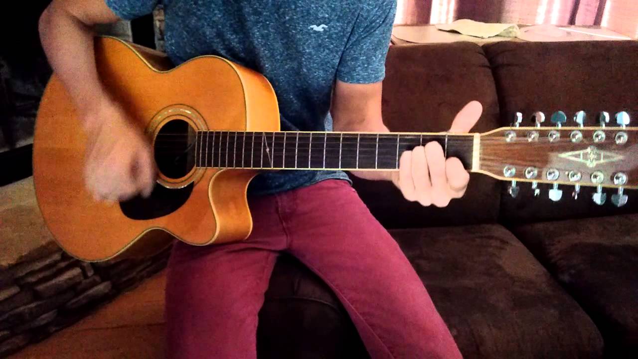 ALVAREZ 12STRING Electric ACOUSTIC Jumbo GUITAR with CASE. AJ60SC