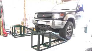 Rampos automobiliui savo rankomis. Home made ramps for cars. by auto & remontas 2,669 views 3 years ago 3 minutes, 33 seconds