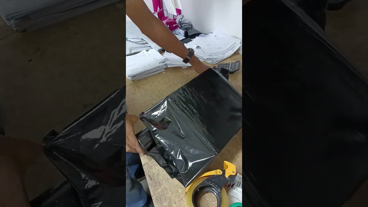 The Secret to Neat, Secure Packing | 