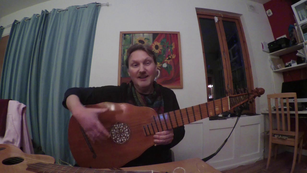 Instrument Exhibit: Eamon Sweeney, bandora and chittara battente