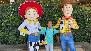 Meet Jesse and Woody at Midway Mania Pixar Pier | 2024 Pixar Fest | Disney California Adventure