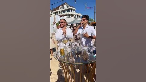 NOVAK DJOKOVIC PJEVA “A U MEDJUVREMENU”
