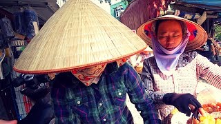 Shopping at Railroad Market Vietnam