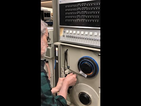 Video: Ce este o bandă de calculator?