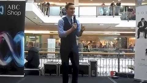 Harrison Craig - when wrong music plays for a live performance....