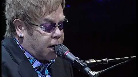 Elton John "Sacrifice" - Vilnius Seamens arena.mpg