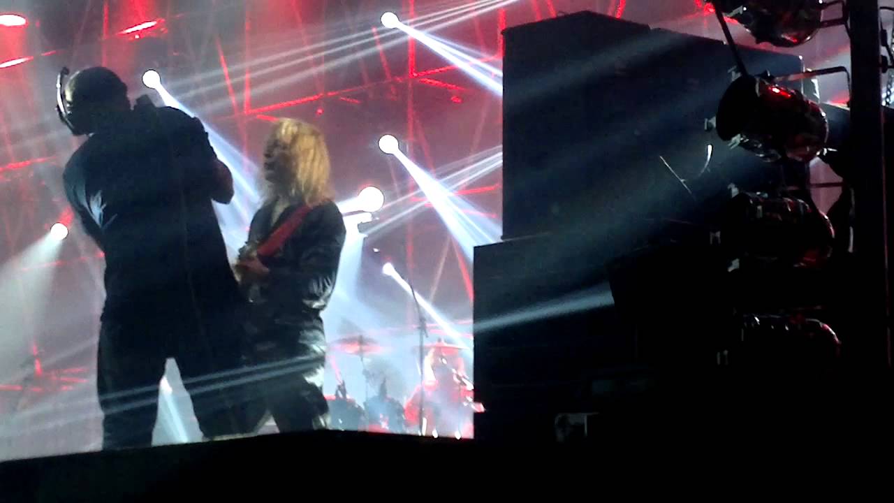 саботаж алиса 2012 11 17 "оставьте его в покое..."))) - YouTube