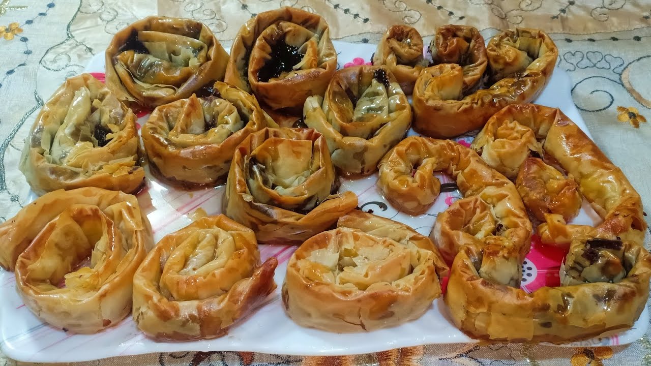 طريقه عمل الجلاش ب حشوه مختلفه سهله وبيسطه والطعم حكايه واسرع تحليه 