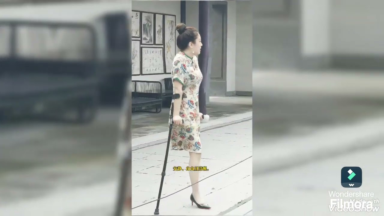 Beautiful amputee woman walking with crutches #duet #amputee