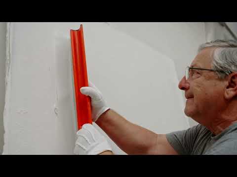 Video: Oprava stropu. Omítka – jak ji vybílit?