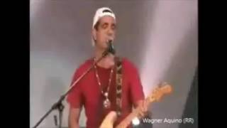 Asa de Águia - Me Abraça, Me Beija - Gravação do DVD Asa 20 Anos